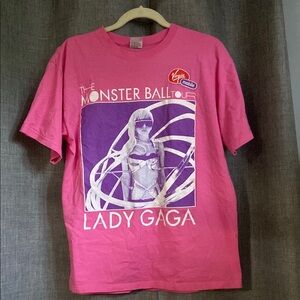 Vintage GUC Pink Lady Gaga Monster Ball Tour 2009/2010 T-Shirt L